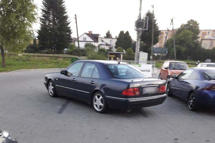 Mistrzowie Parkowania - Jedlicze - 300