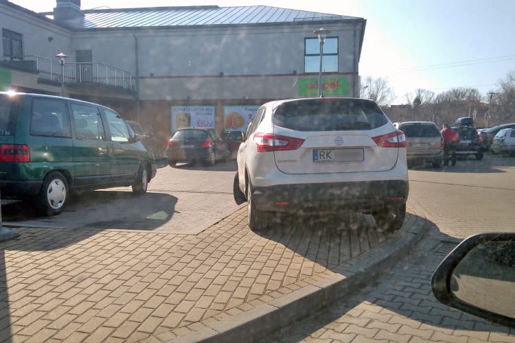 Mistrzowie parkowania - Krosno, Bursaki - 35