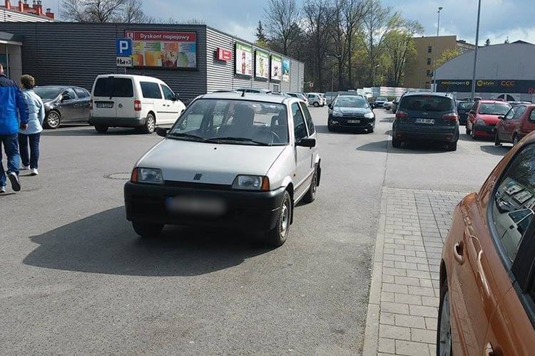 Mistrzowie parkowania - Krosno - 229