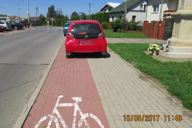 Mistrzowie Parkowania - Krosno - 289