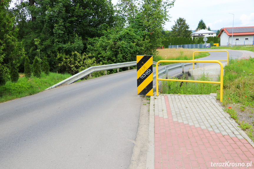 Zamknięta droga w Korczynie