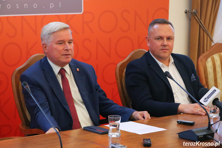 Prezydent Piotr Przytocki i zastępca prezydenta Tomasz Soliński