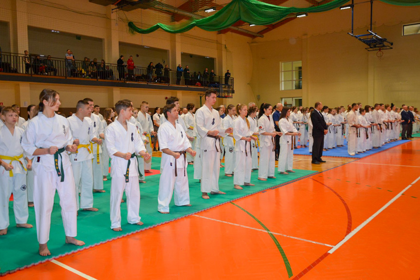 Mistrzostwa Makroregionu Południowego oraz Międzywojewódzkie Mistrzostwa Młodzików Karate Kyokushin w Dukli