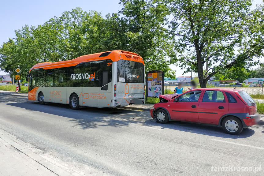 kolizja autobusu MKS w Krośnie