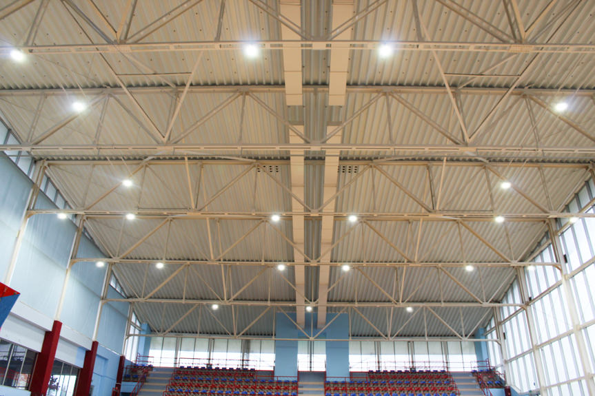 lampy Led w hali sportowej w Jedliczu