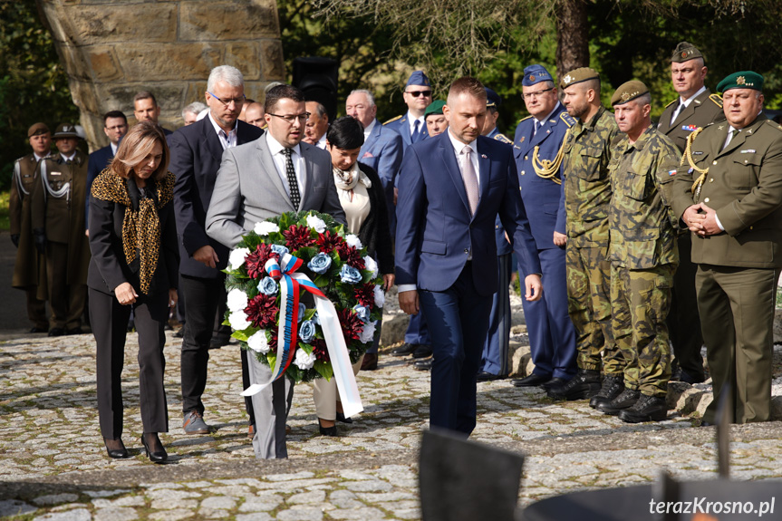 Obchody 79. rocznicy Bitwy Karpacko - Dukielskiej w Dukli