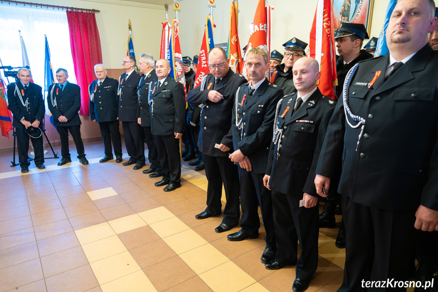 Wręczenie odznak dla strażaków z Łączek Jagiellońskich