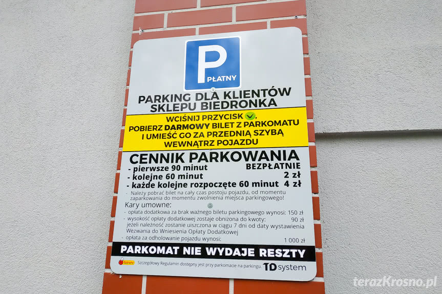 płatne parkowanie pod Biedronką w Krośnie