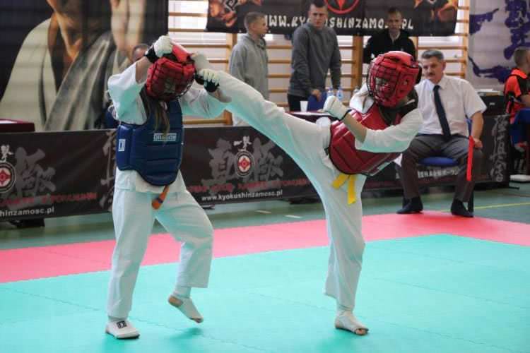 zawodnicy Krośnieńskiego Klubu Kyokushin Karate