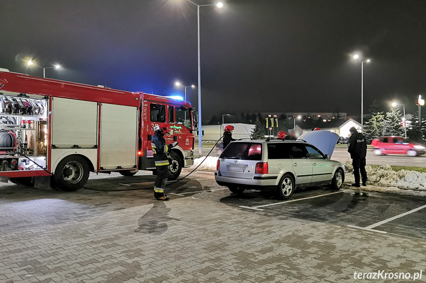 pożar samochodu w Krośnie