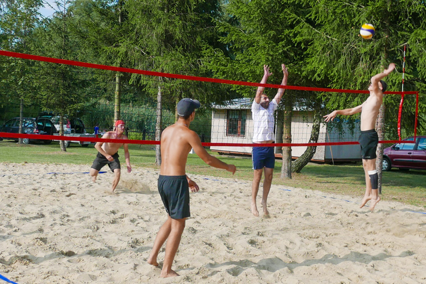 Powiatowy Turniej Piłki Siatkowej Plażowej 2022 w Niżnaj Łące