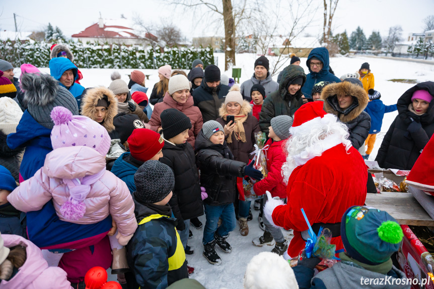 Święty Mikołaj rozdał prezenty w Świerzowej Polskiej