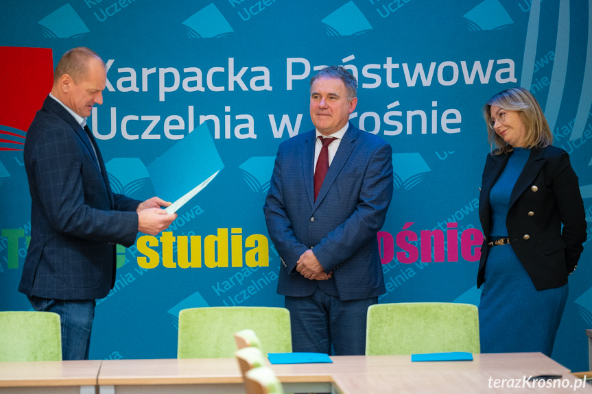 Rozdanie stypendiów KPU w Krośnie