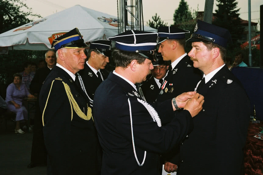 Strażacy ochotnicy uhonorowani zostali medalami Za zasługi dla pożarnictwa