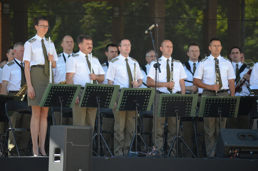 Koncert Orkiestry Reprezentacyjnej Straży Granicznej z Nowego Sącza w Iwoniczu-Zdroju