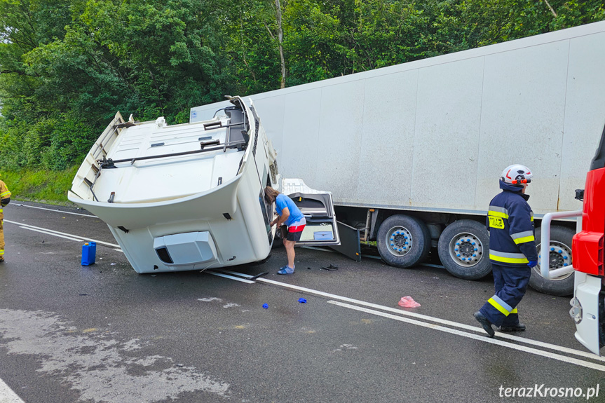 Wypadek ciężarówki w Nowej Wsi