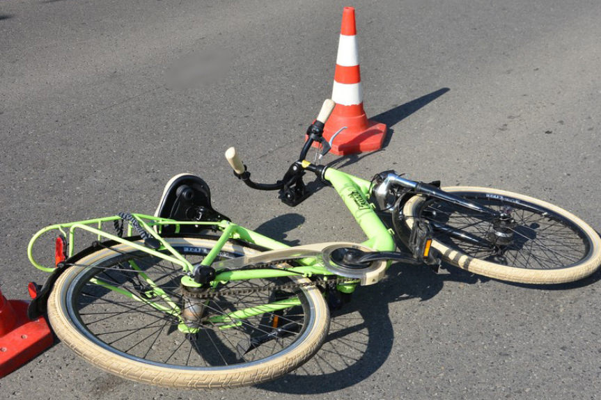 11-letnia rowerzystka potrącona przez samochód