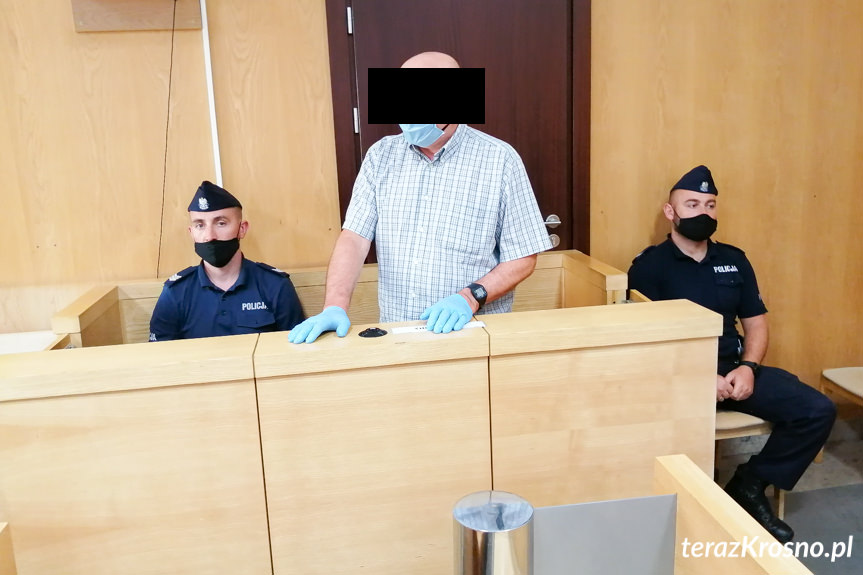 6 lat więzienia za atak maczetą na bratową w Trepczy