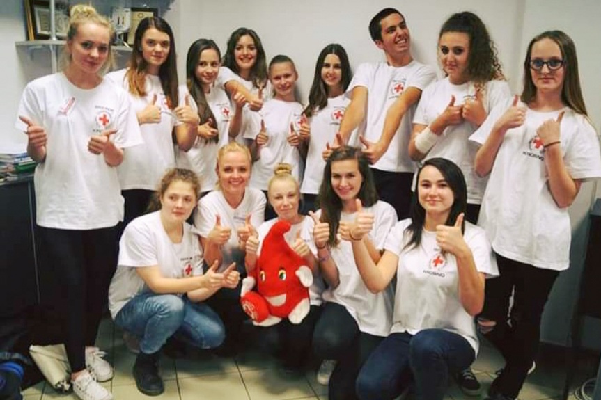 Aktywna młodzież z Krosna w Polskim Czerwonym Krzyżu