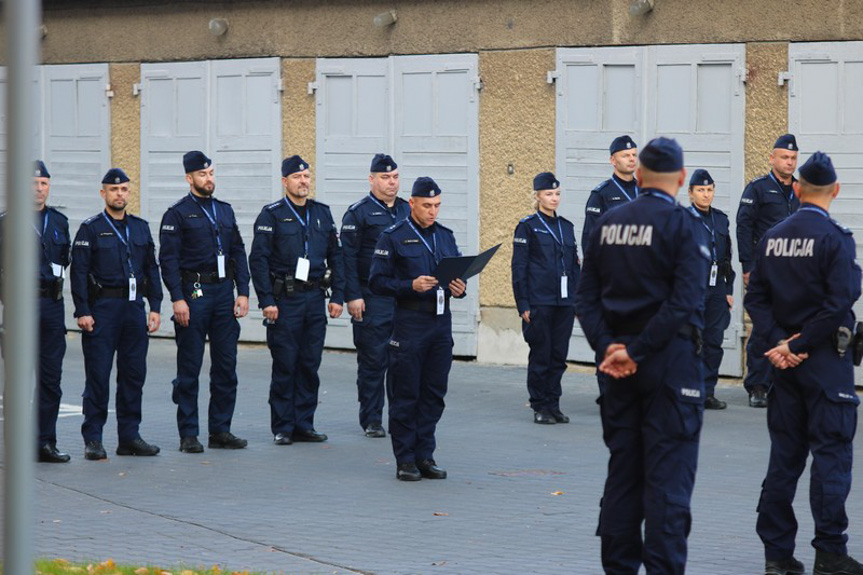 Ćwiczenia policyjnych rezerwistów w Krośnie