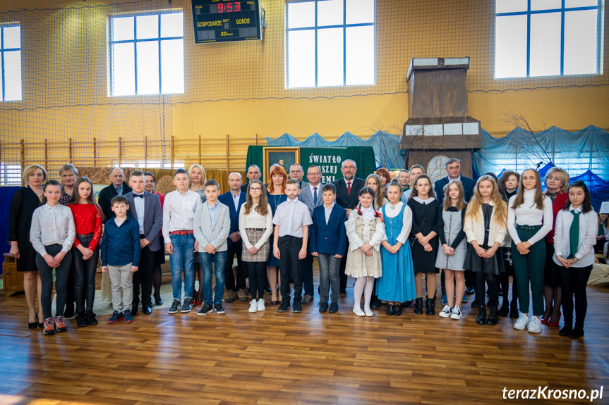 Dzień Patrona szkoły w Świerzowej Polskiej