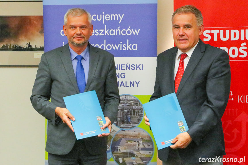 KPU i Krośnieński Holding Komunalny podpisały porozumienie