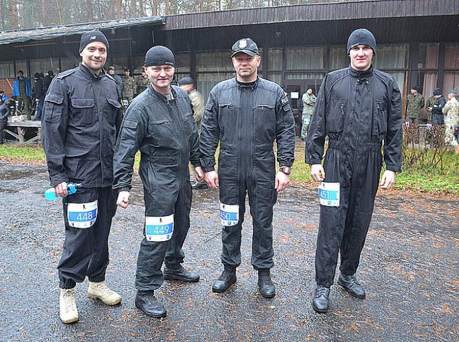 Krośnieńscy policjanci w Maratonie Komandosa