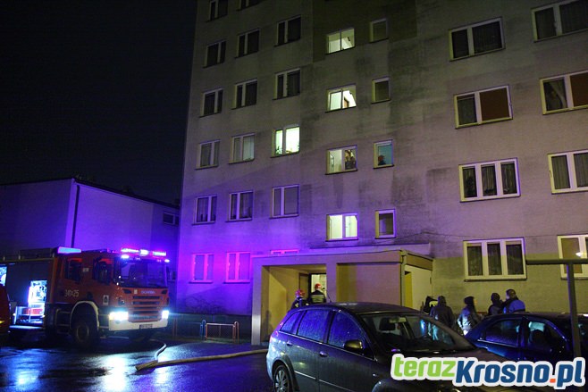 Niegroźny pożar w bloku przy ul. Krakowskiej