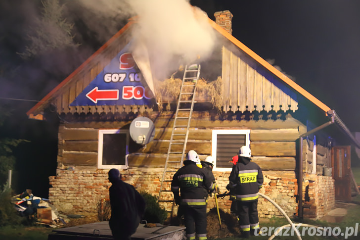 Nocny pożar domu w Miejscu Piastowym