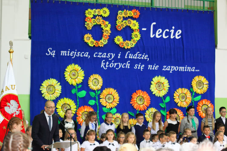 "Nowa szkoła" w Lubatowej obchodziła 55-lecie 