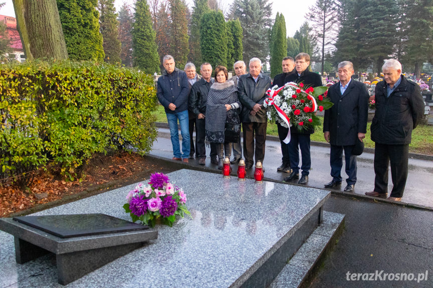 Pamięci posła Jana Stapińskiego na cmentarzu w Krośnie
