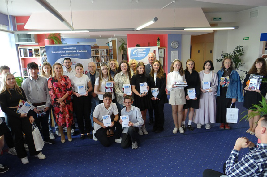 Piszcie! Piszcie nadal… finał Krośnieńskiego Konkursu Literackiej Twórczości Młodzieży