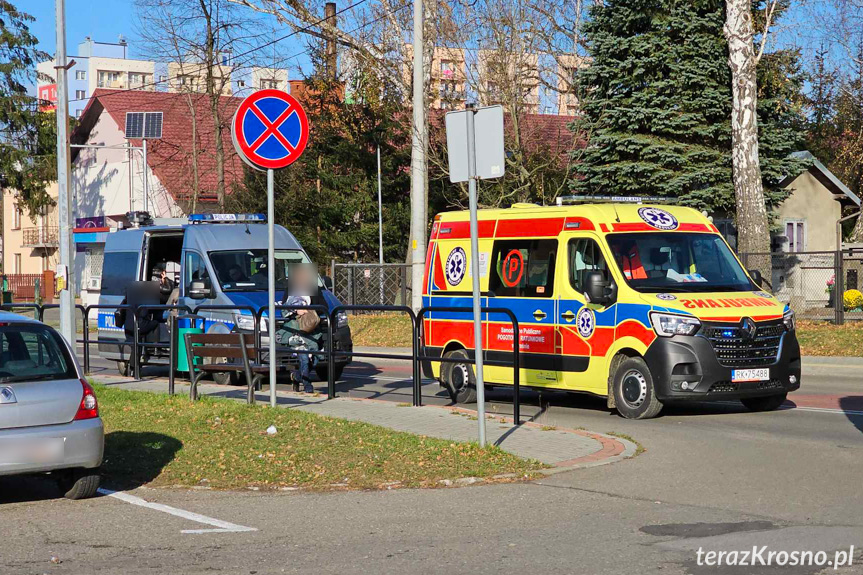 Policja poszukuje świadków potrącenia pieszych w Krośnie