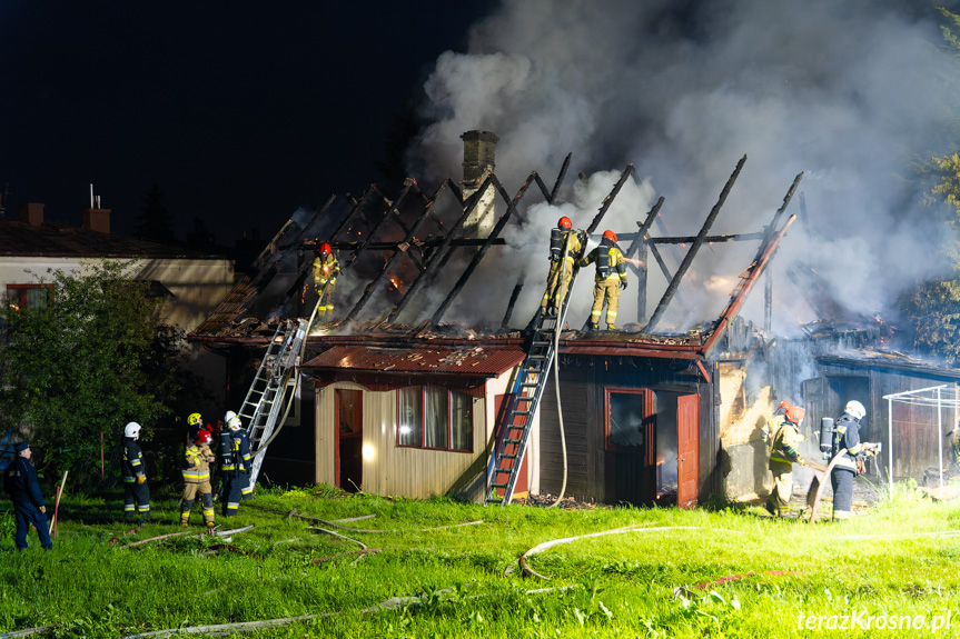 Pożar drewnianego domu w Krośnie