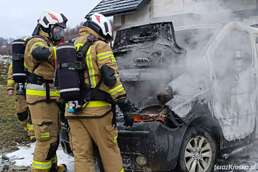 Pożar samochodu w Klimkówce