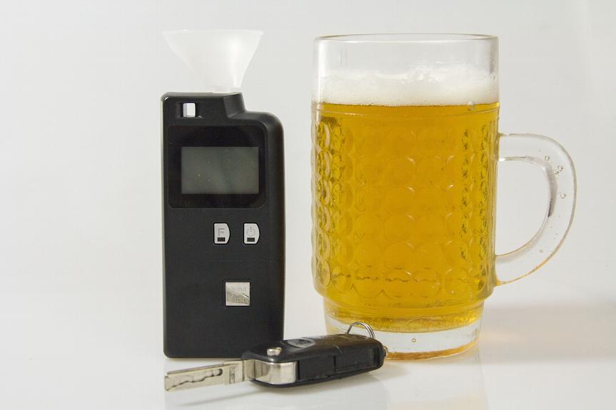 Próba zatrzymania pijanego kierowcy w Łężanach