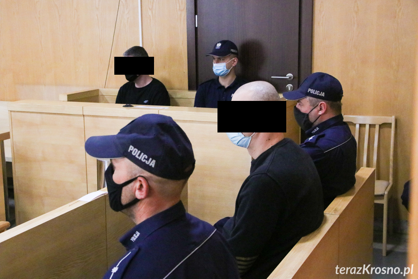 Proces mężczyzn oskarżonych o zabójstwo w Krośnie
