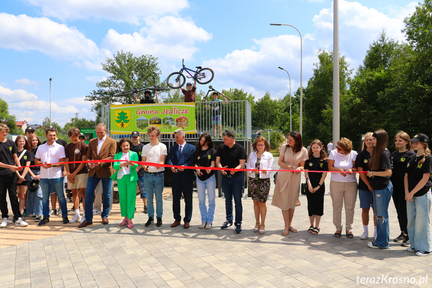 Skatepark w Jedliczu już otwarty