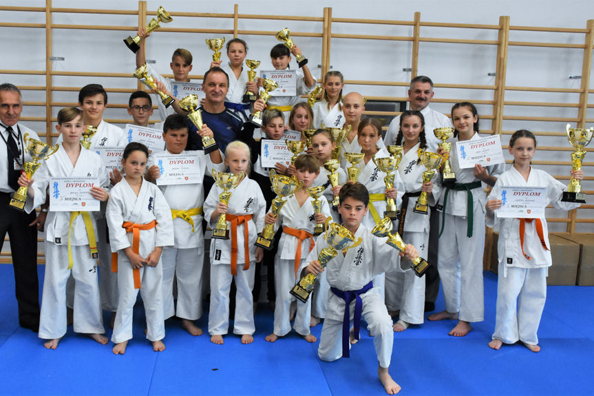 Sukcesy karateków Krośnieńskiego Klubu Kyokushin Karate