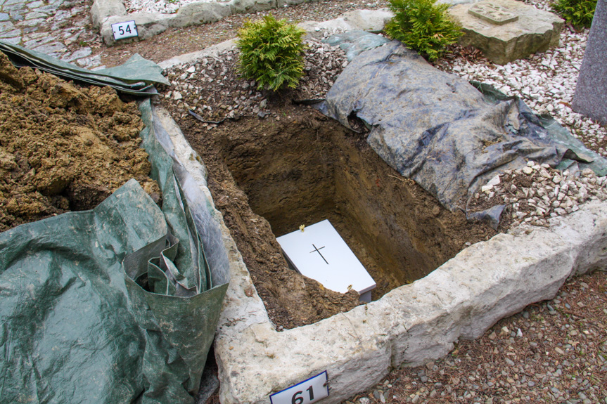 Szczątki żołnierza pochowane na Cmentarzu Wojennym w Dukli