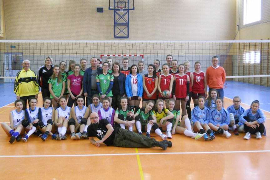 Turniej siatkówki kobiet o Puchar Prezesa Stowarzyszenia Rozwoju Wsi Żeglce ''Że Chcę''