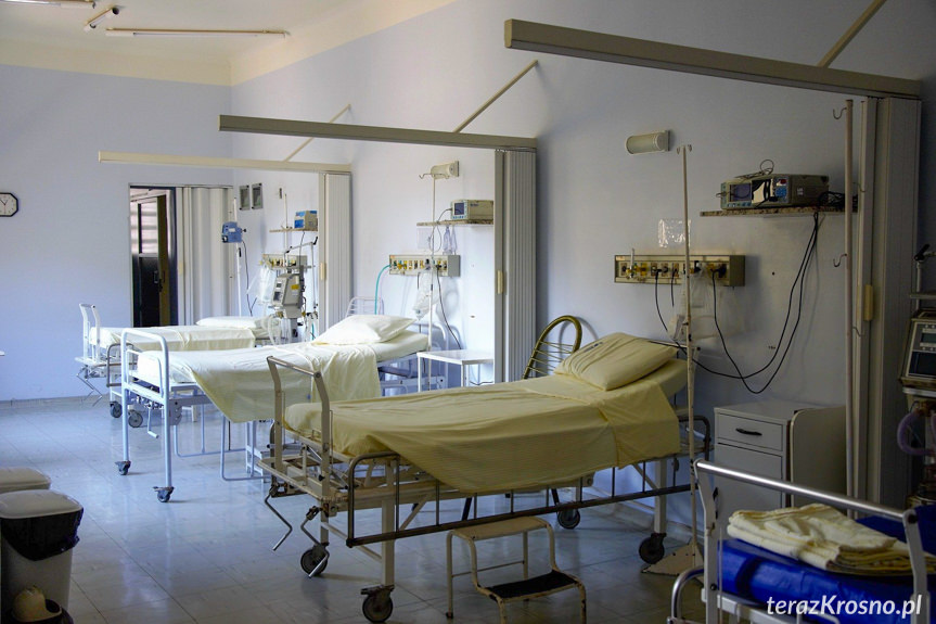 W jakich szpitalach są łóżka dla zakażonych SARS-CoV-2?