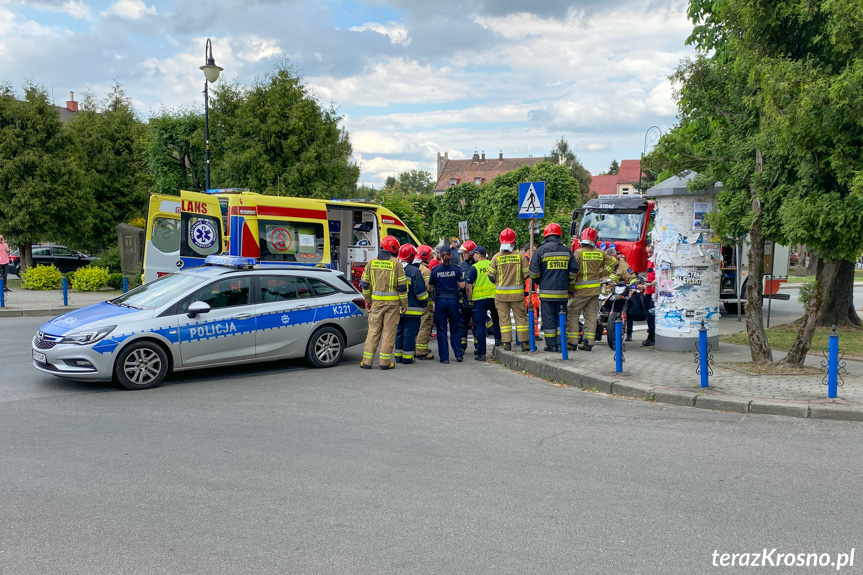 Wypadek motorowerzysty w Korczynie