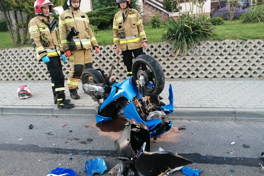 Wypadek w Jabłonicy Polskiej, poszkodowany kierujący skuterem