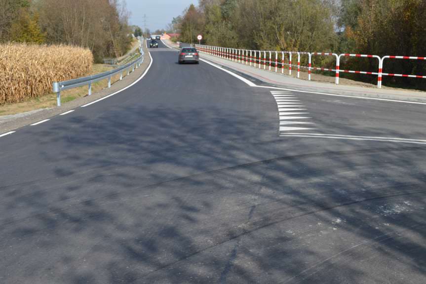 Zakończono przebudowę drogi w Iskrzyni