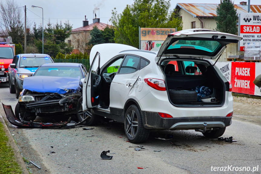 Zderzenie czterech samochodów w Jedliczu