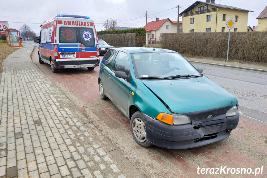 Zderzenie trzech samochodów w Korczynie