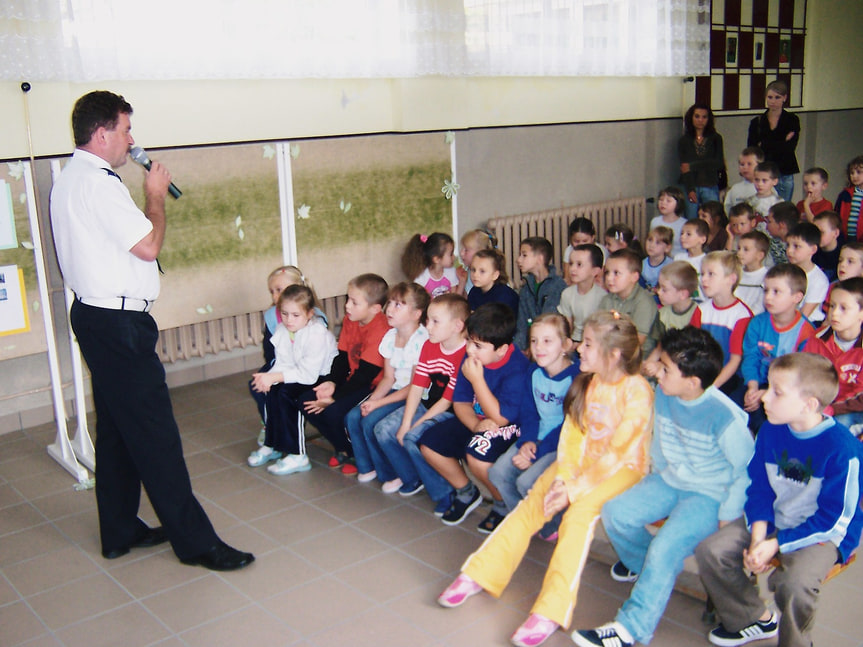 Akcja Bezpieczeństwo Dziecka na Drodze - 2006 w SP nr 15 w Krośnie