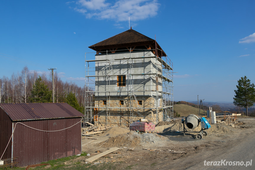 Budowa wieży widokowej w Czarnorzekach