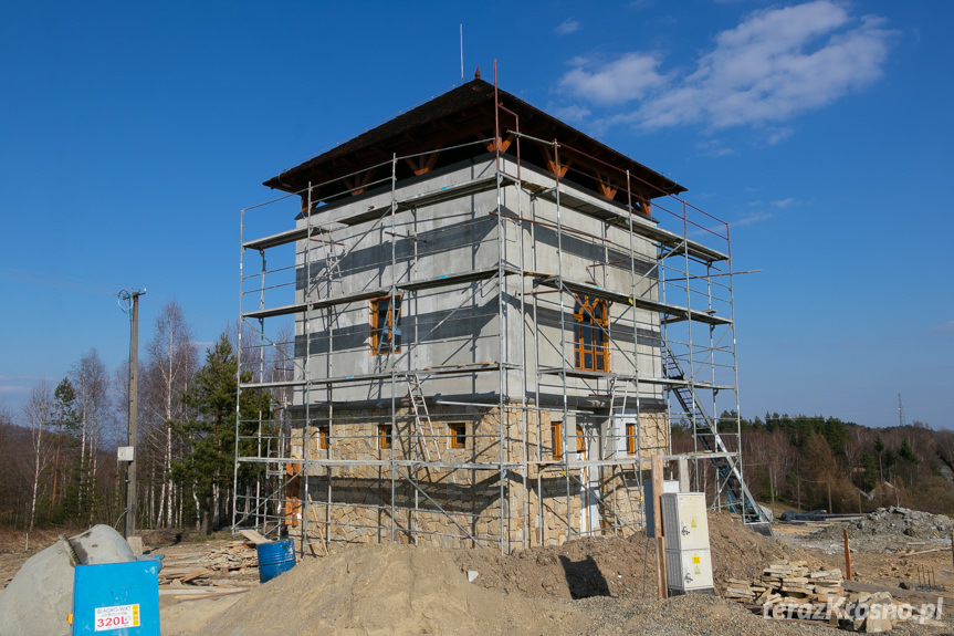 Budowa wieży widokowej w Czarnorzekach